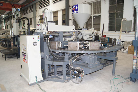 الصيف الشاطئ البلاستيك الأحذية حقن صب الآلة 110-150 أزواج لكل ساعة