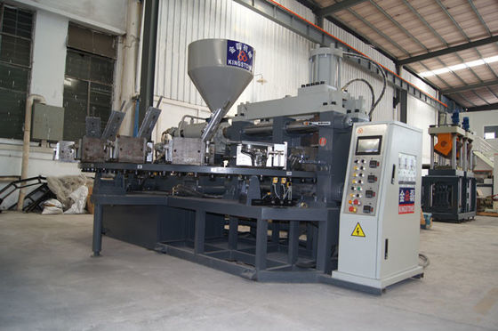 تصميم آمن الأحذية البلاستيكية ماكينة مع محرك سيرفو النظام