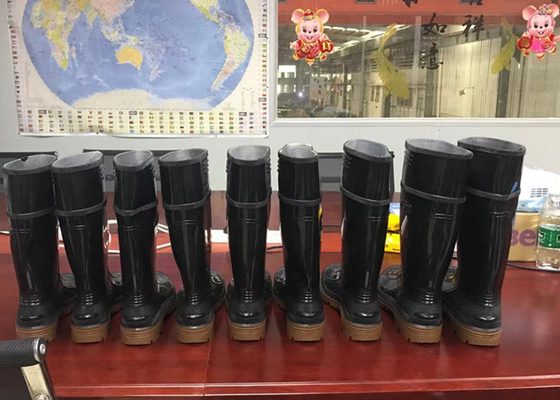 ارتفاع حذاء Gumboots Boot ماكينة مادة PVC